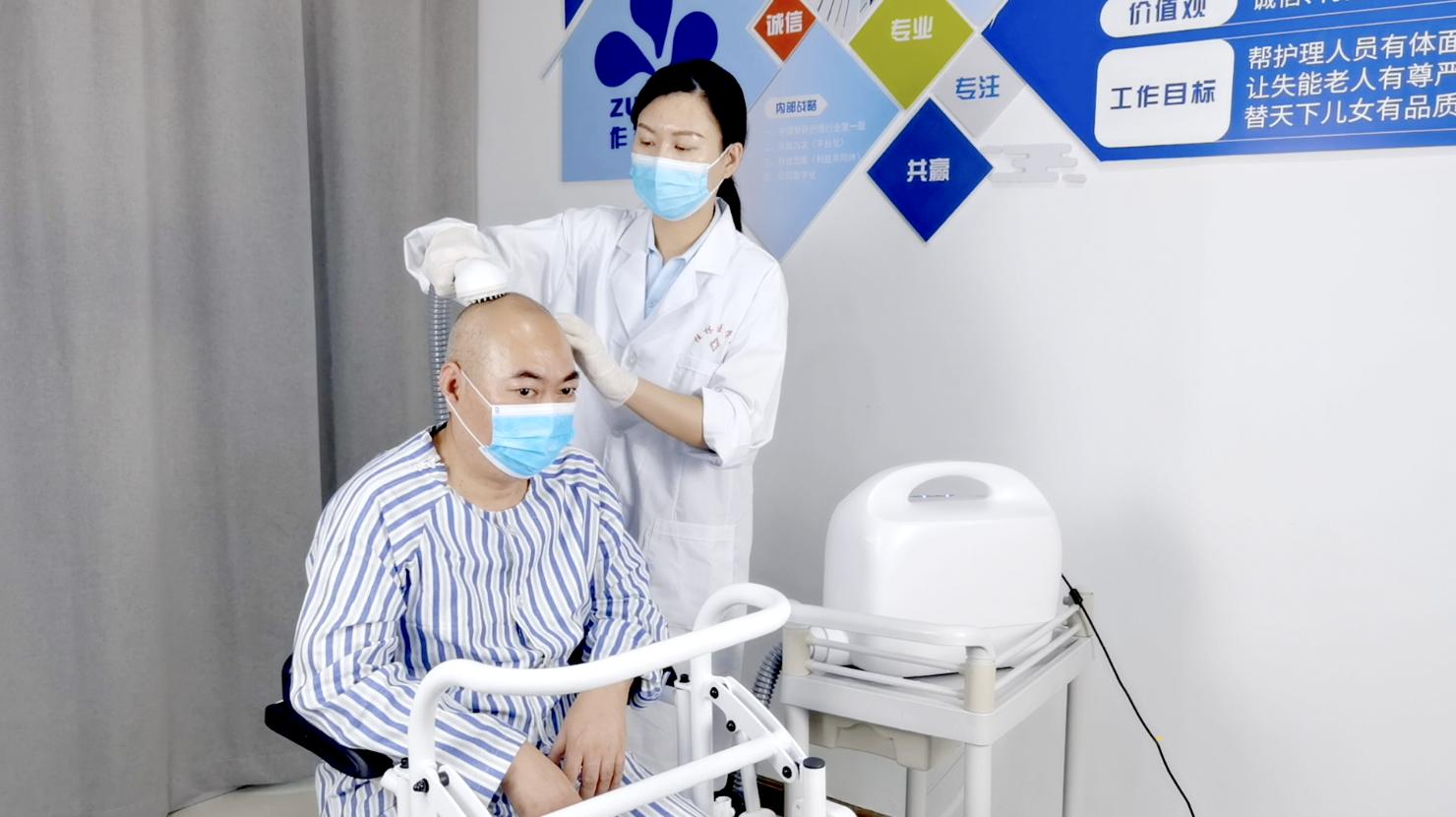 便携式老人洗澡护理设备,瘫痪老人家用什么洗澡器好