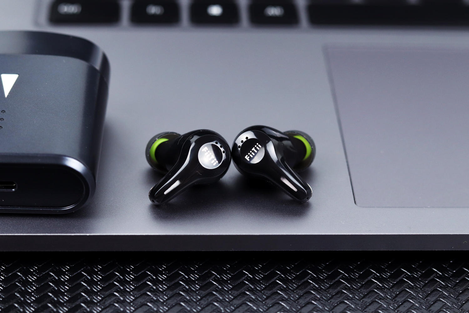 魔浪hifiair音质如何,魔浪hifipods一铁和二铁有啥区别