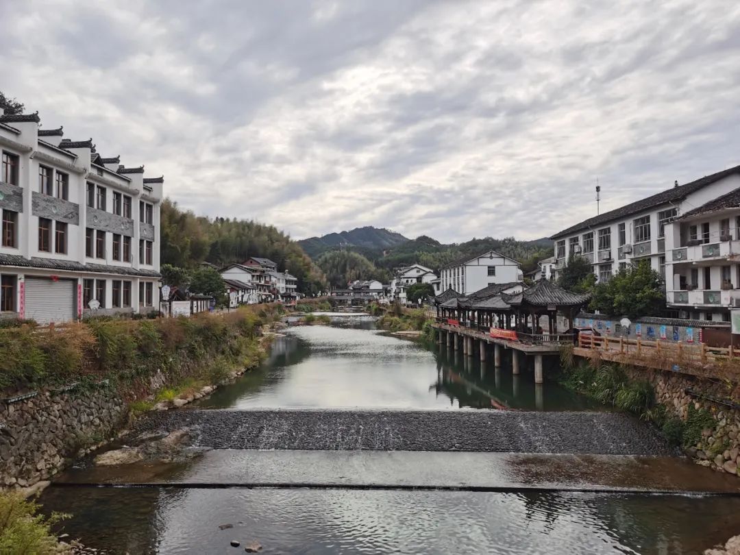 浙西南环游，喜欢龙泉，一座干干净净的山间小城