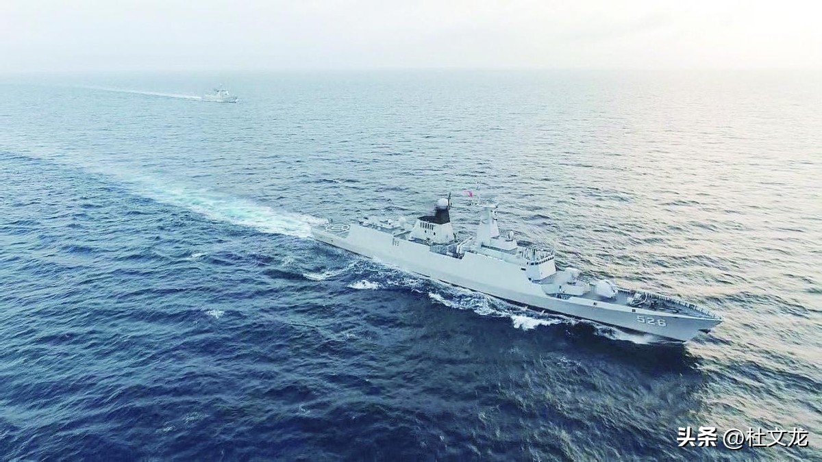 一声令下举国随我迎战万族入侵,一声令下全民动员