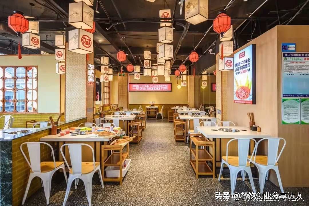 广州重口味火锅，38岁大哥开了6家店每年赚100W，真的很赚钱吗？