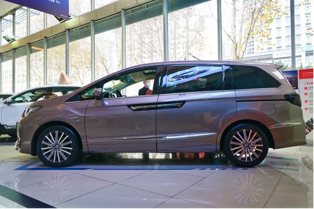 全新艾力绅真实体验,新款艾力绅体验