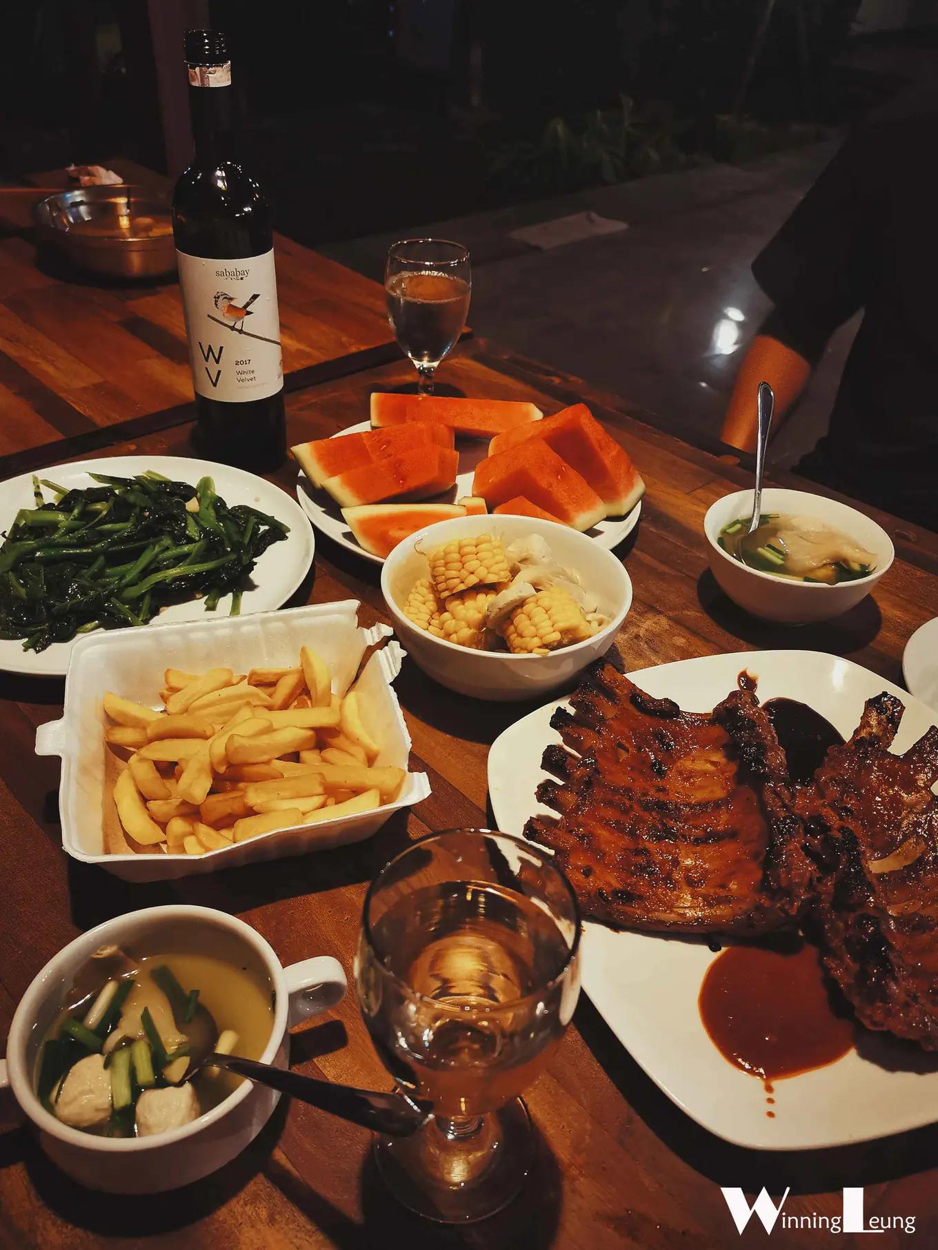 巴厘岛旅游攻略漂浮餐 (巴厘岛旅游必备食物有哪些)