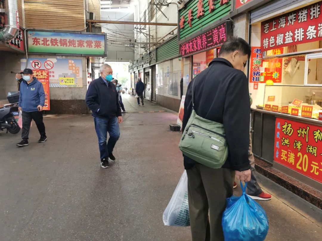 为什么上海卖菜的都是兰陵人,为什么买菜的都是老人