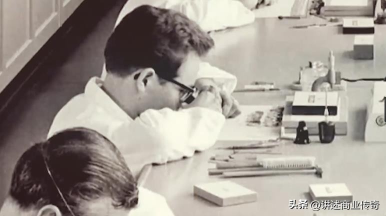 劳力士的发家史,劳力士的创始人是哪个国家的