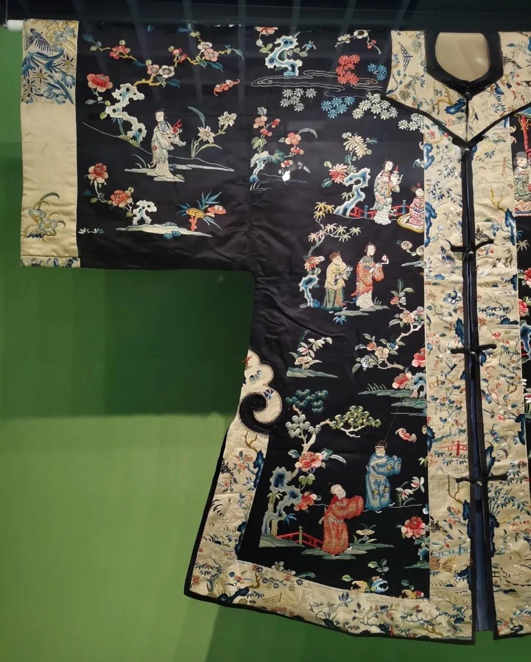 中国丝绸博物馆和中国之江博物馆,博物馆中国的服装