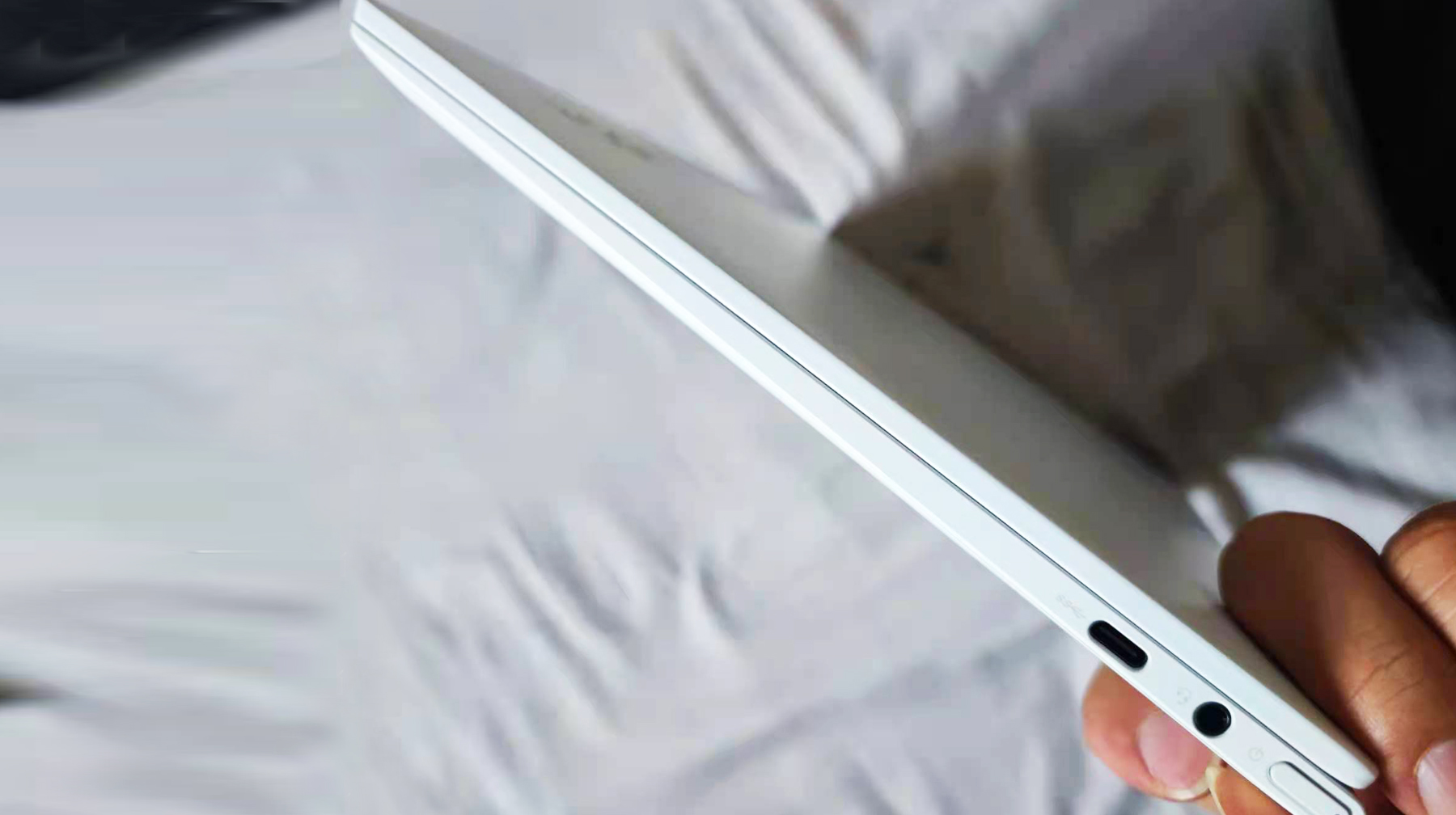 联想笔记本1065g7,轻薄笔记本9750