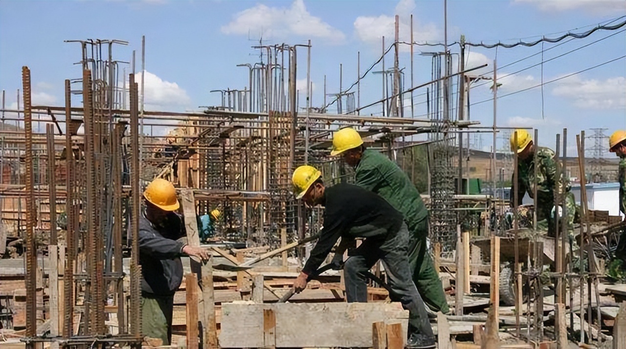 农民工炒股2008,农民工炒股两年赚一个亿