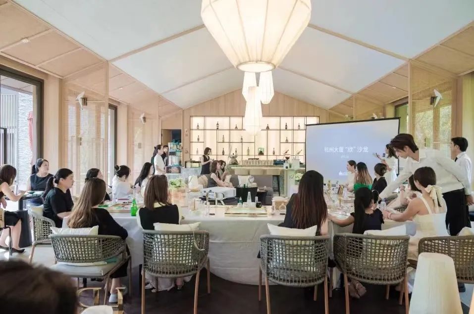 七成公司三季报盈利且增长,2022上市的公司七成业绩下滑