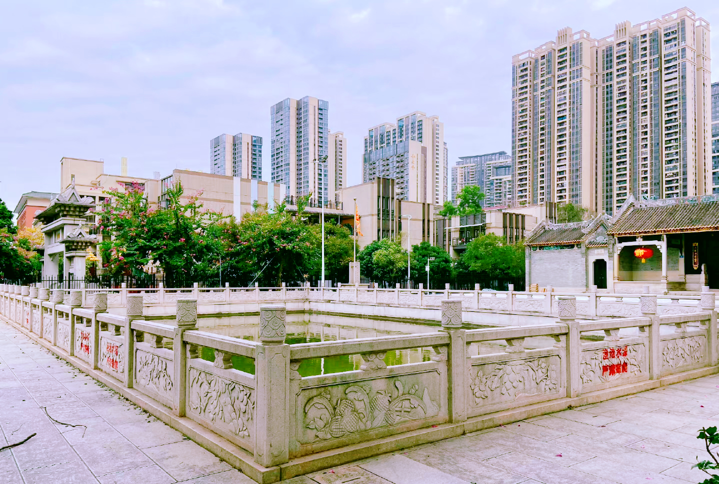 广州明朝村落，被改造后，如今房价已破10万