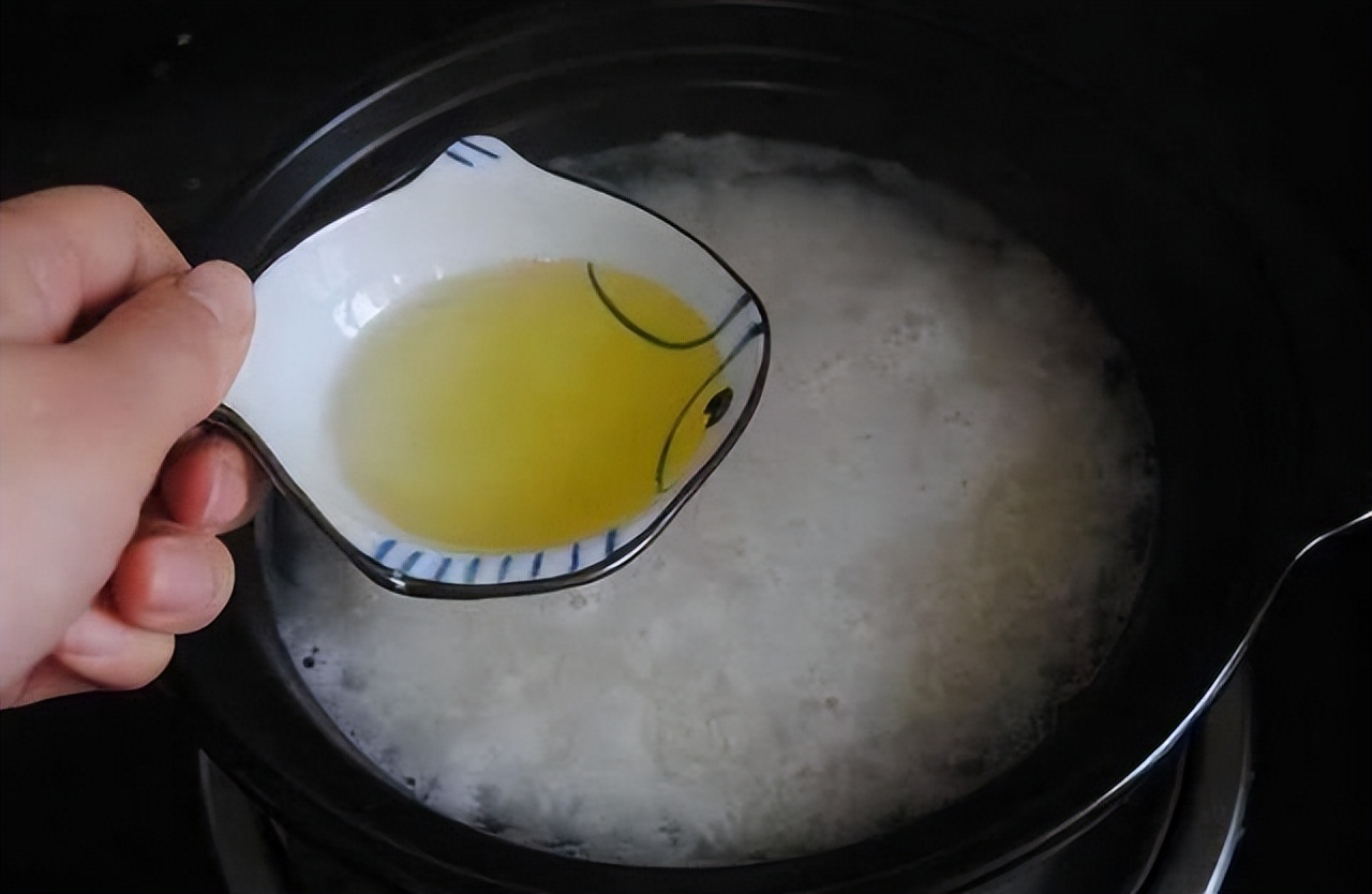 米饭配什么素菜好吃入味,一招教你让米饭更香