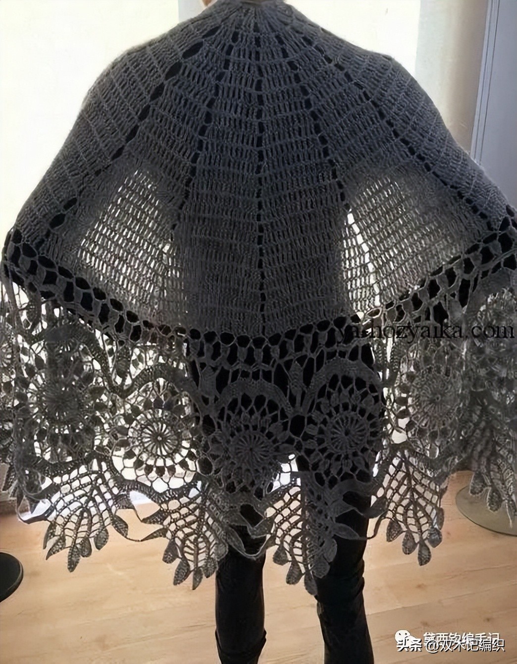 四叶草开襟斗篷披肩钩针视频教程 (时尚钩针连帽流苏斗篷披肩视频)