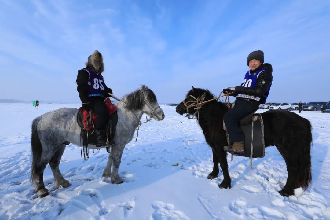 达斡尔打冰火球,呼伦贝尔达斡尔冰钓节