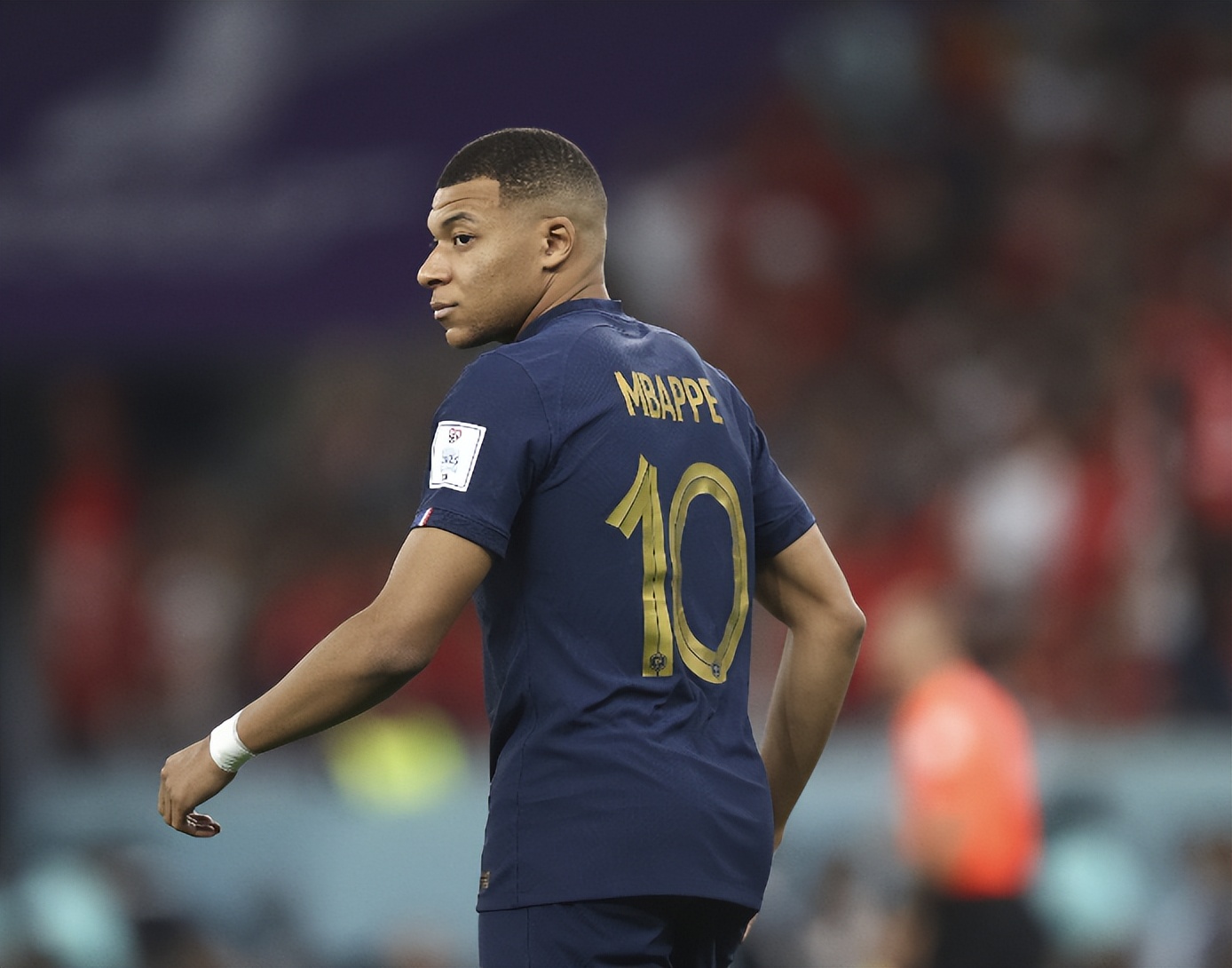 法国队卫冕姆巴佩地位,姆巴佩能不能带领法国队卫冕冠军