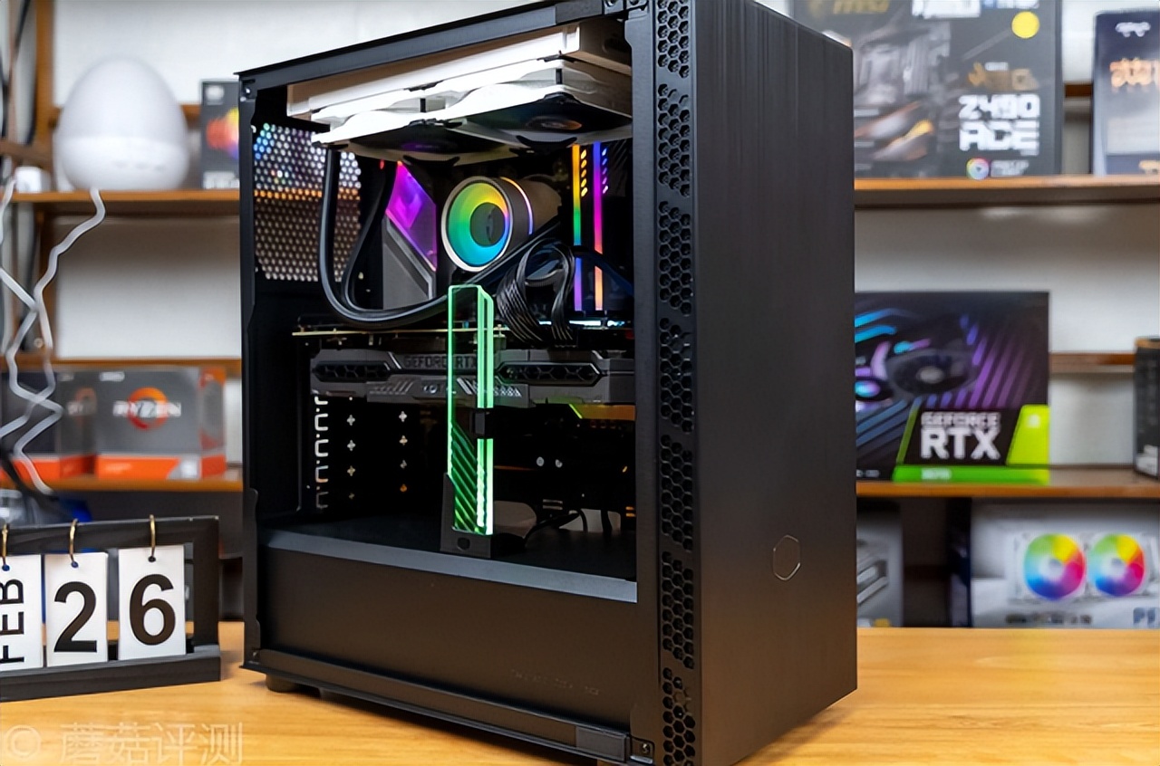 不小心碰到键盘电脑黑屏了怎么办,联想电脑开机黑屏鼠标键盘都不亮