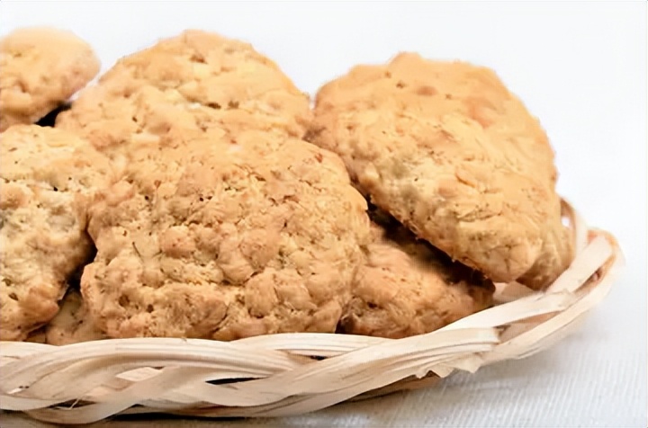 吃燕麦有什么好处？医生小课堂：血糖高的人应该如何挑选燕麦？