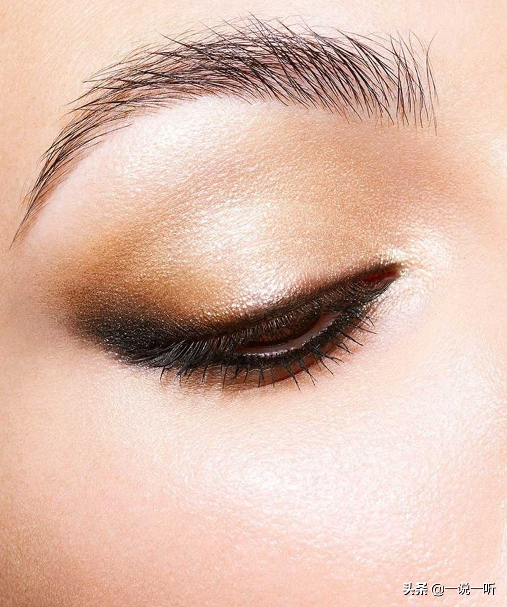 眼影盘推荐暖肤色,适合单眼皮大牌哑光眼影盘推荐