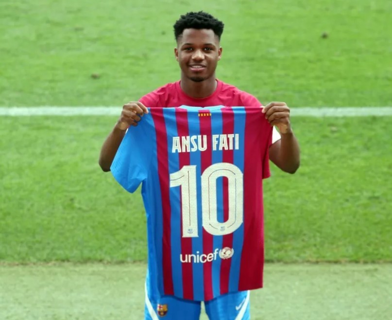 安苏法蒂续约巴塞罗那,巴塞罗那小将安苏法蒂