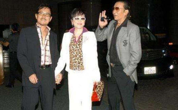 相差49岁的爷孙恋，12年后换回2000万分手费，coco这么做值吗？