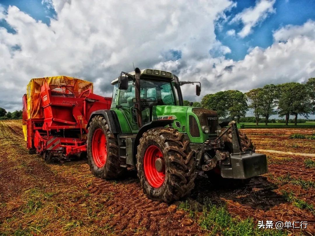 年轻人创业的励志故事,年轻人低成本创业项目