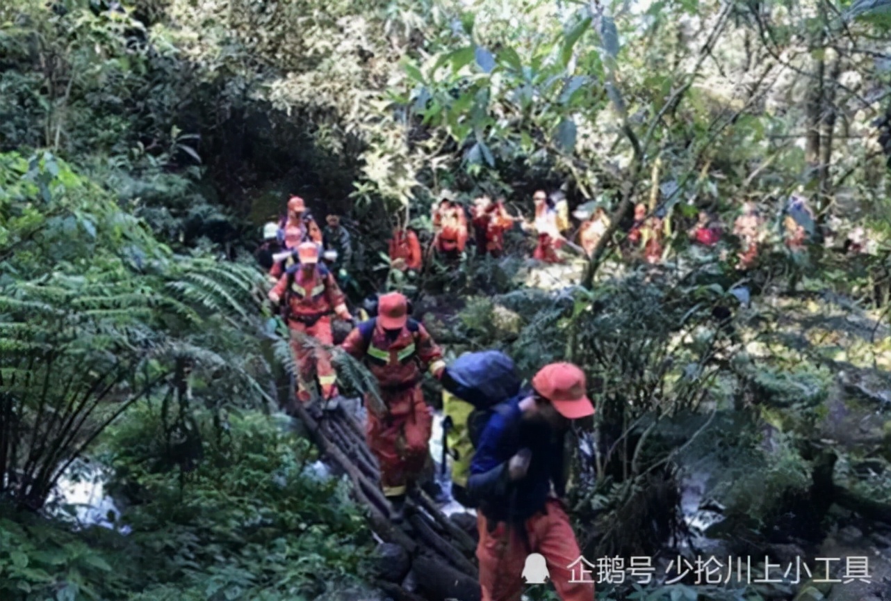 情侣接吻不觉得恶心吗神回复,神回复情侣接吻