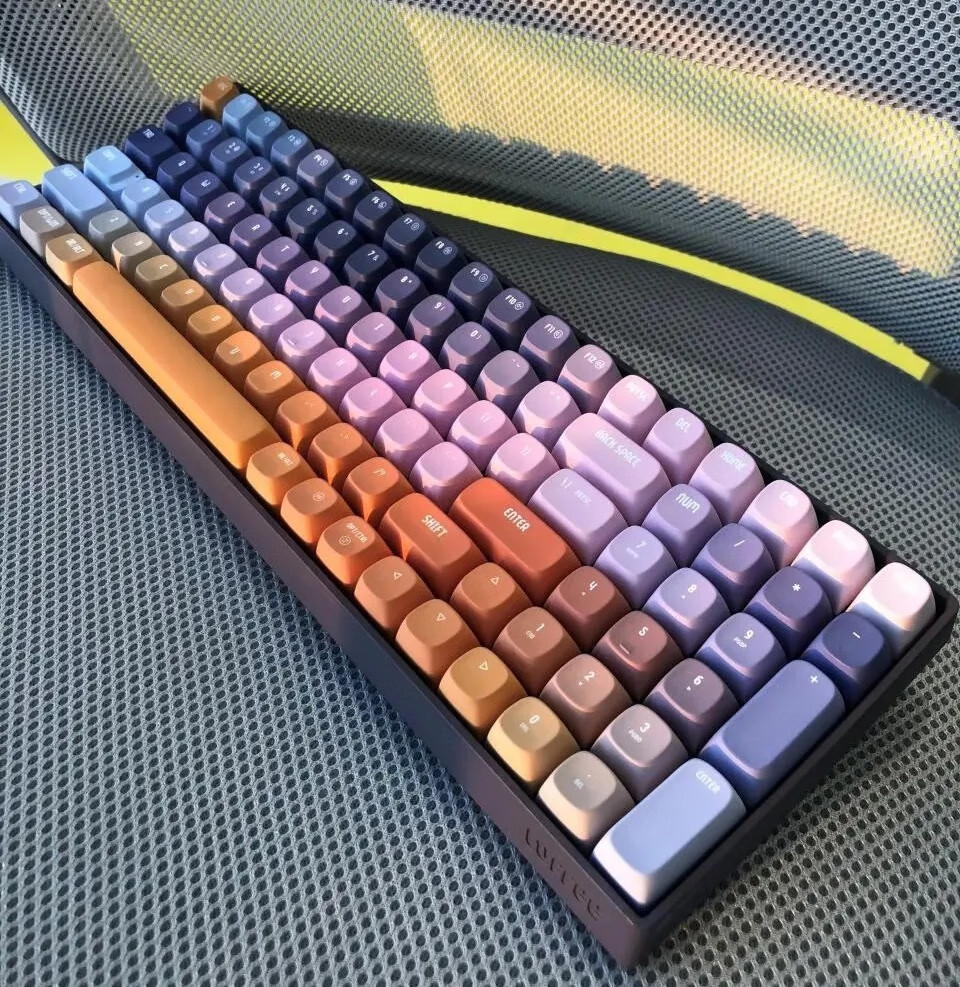 适合女孩子的机械键盘性价比高,2023公认十大机械键盘