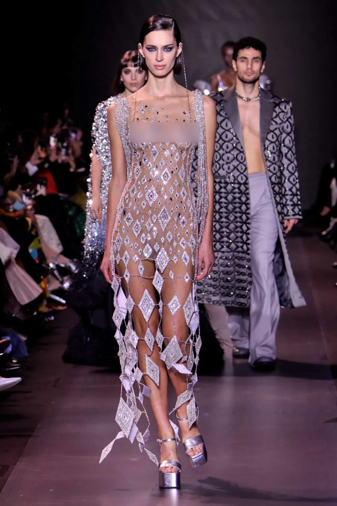 georgeshobeika2018时装秀完整版,georgeshobeika2016高定秀场