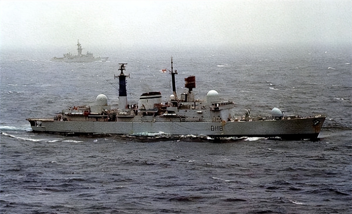 香港回归中英战舰,1997香港回归第一批驻港舰艇