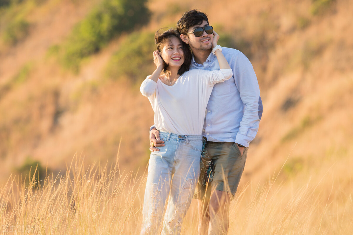 对爱情总怀着向往，但每次都很快就陷进去也很快结束，为什么？