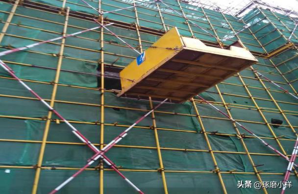 悬挑式脚手架搭设施工方案,旧房改造悬挑式脚手架搭设