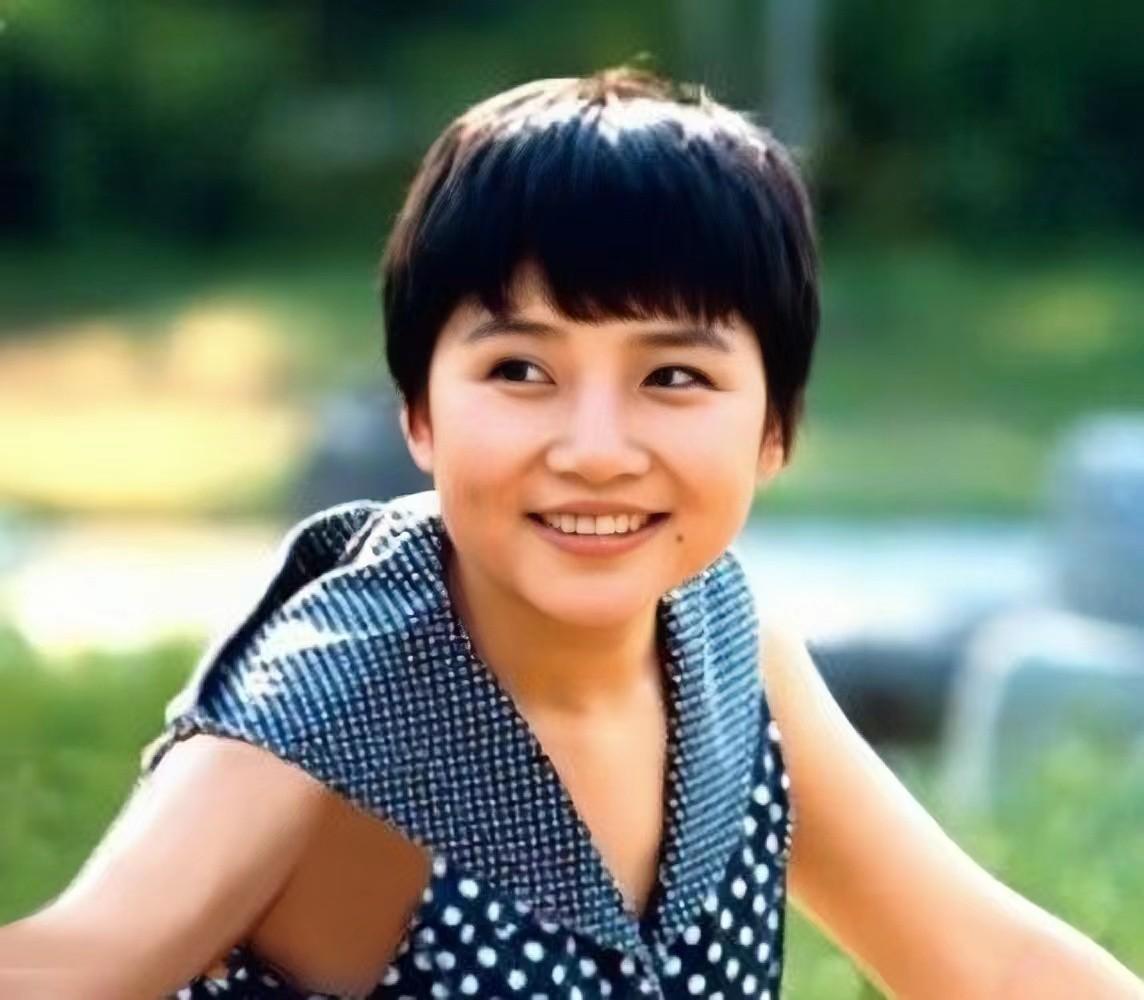 歌手李娜出家后的生活,歌手李娜出家的生活