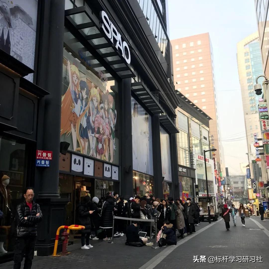 关店求生！曾经干掉优衣库的韩装霸主，为何一夜失宠了？