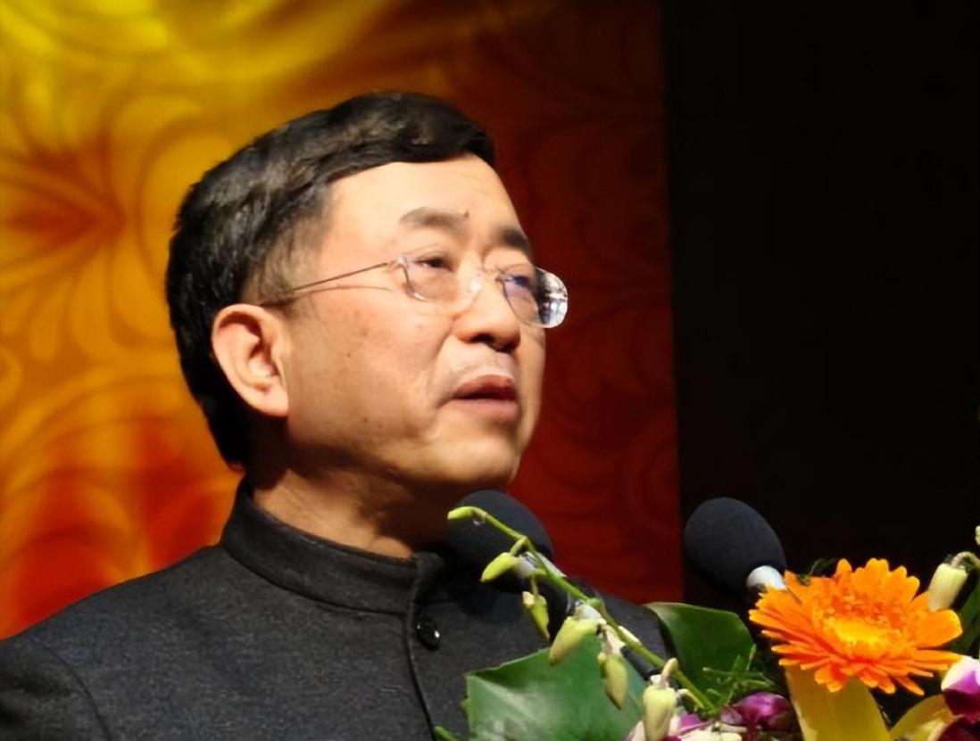 李红谈余秋雨婚姻,李红揭示前夫余秋雨的后果