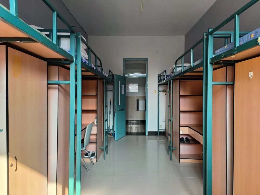 长春各大学的住宿条件,长春高中住宿条件