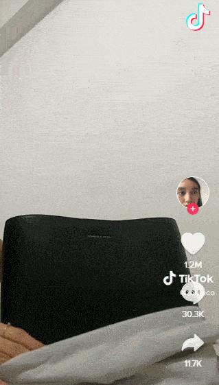 女生收到礼物后续,女孩收到礼物崩溃