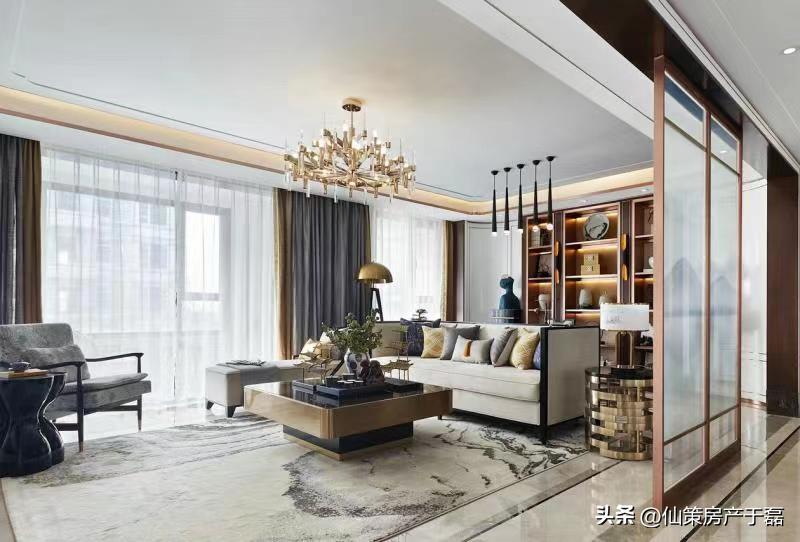 客厅朝向东好还是朝西好,客厅朝向对山好吗