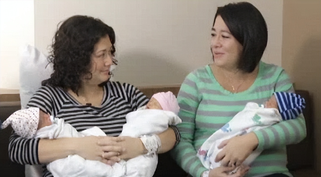 美国产妇水下分娩生下双胞胎,美国孕妇水下分娩双胞胎完整版