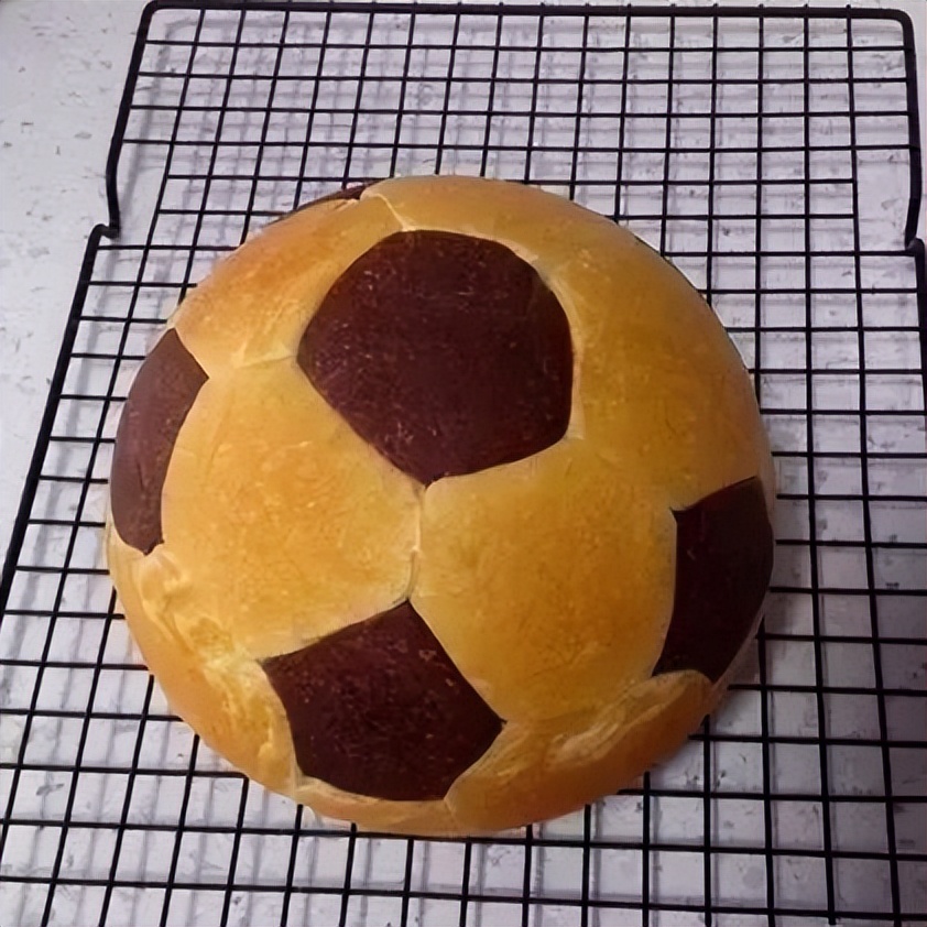 美食课堂|世界杯主题“足球面包”