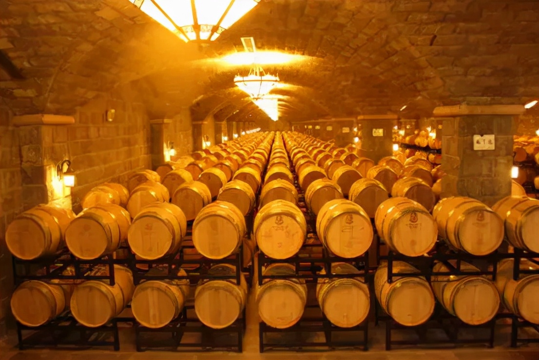 戎子酒庄红酒保质期多少年,戎子酒庄一箱六瓶红酒