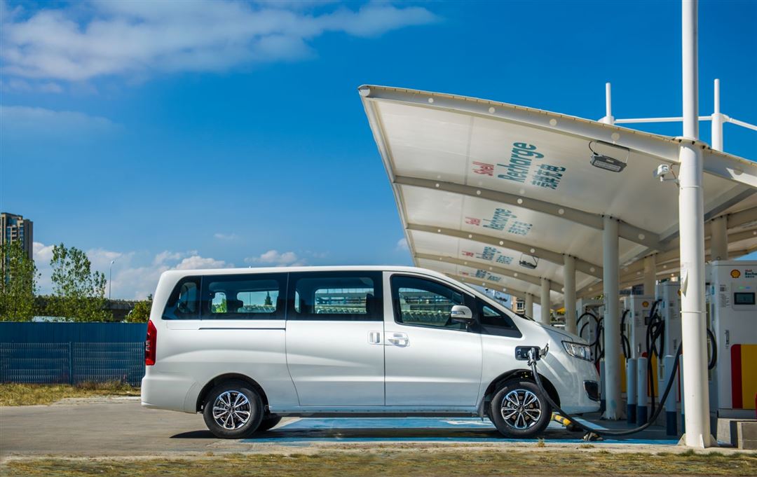 更懂中国人的车,最新款江淮瑞风mpv