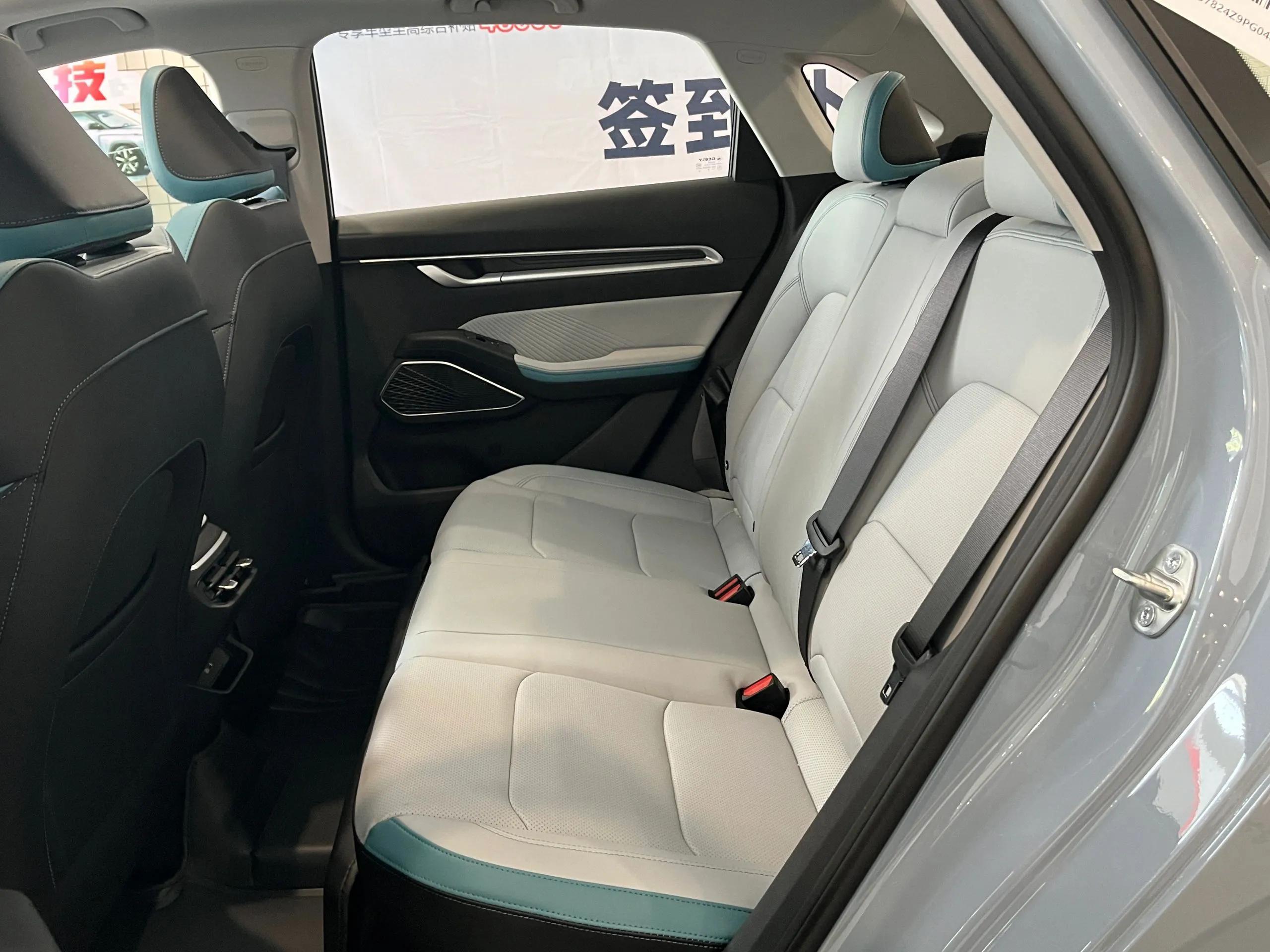 吉利帝豪hi-x2023款,吉利帝豪2023款落地价