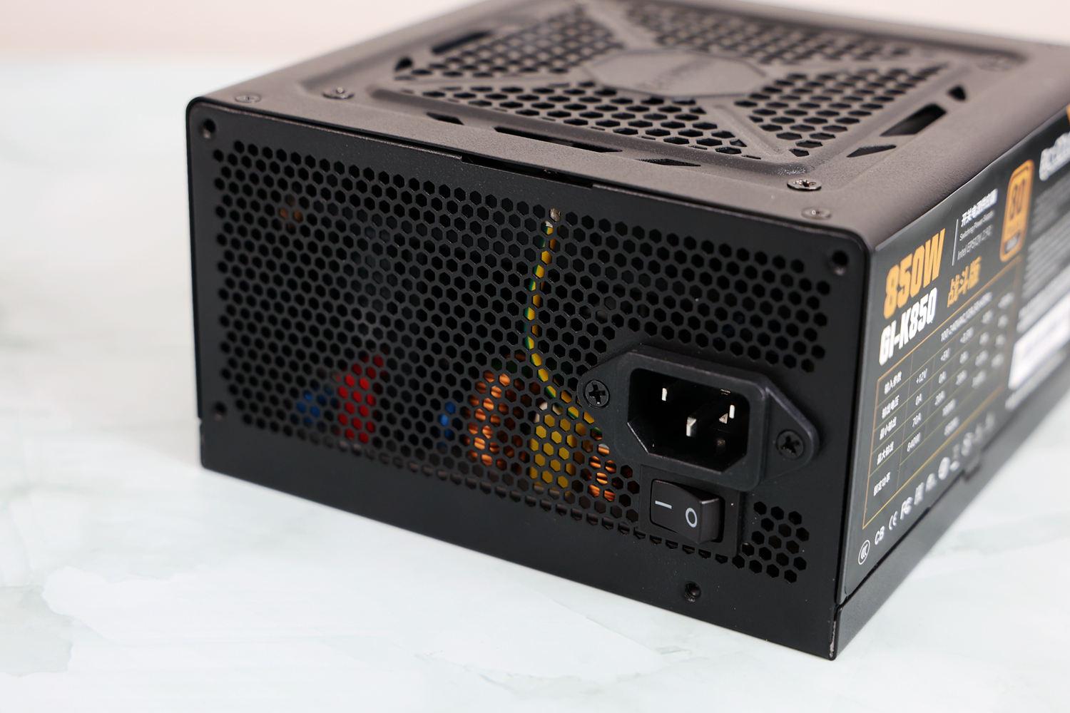 超频三gik850电源,七防芯超频三750w