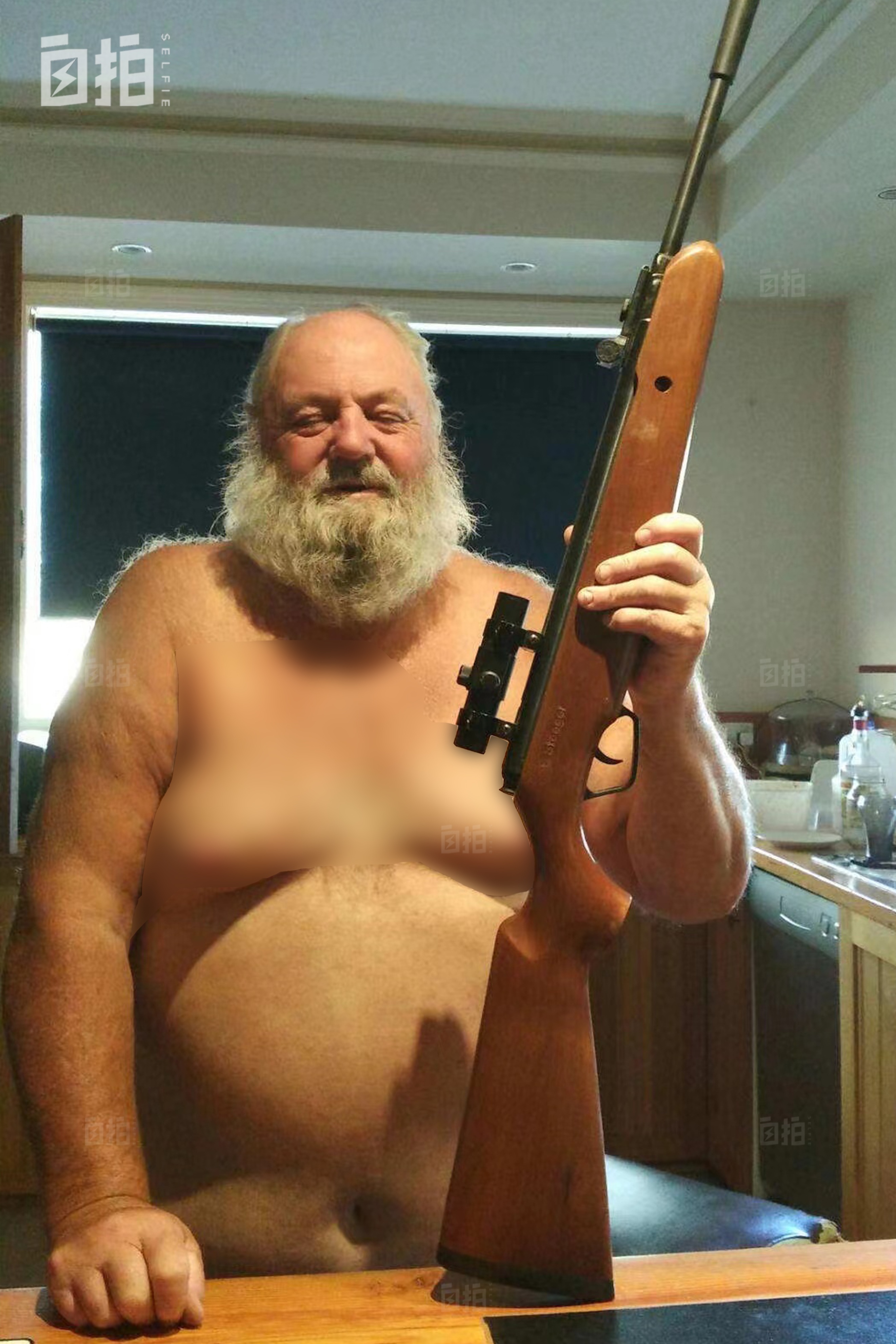 在老家上班像坐牢，我辞职出国打零工、猎狐狸，靠体力活养活自己