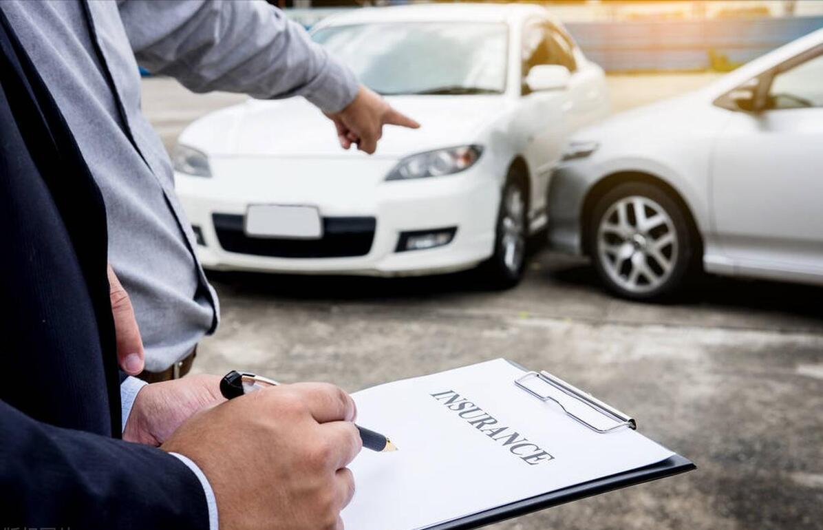 三者险200万医保外附加险多少钱,未及时投保三者险出事故