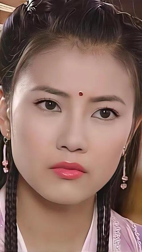 最具美人脸的十位女星,蒜头鼻小眼睛方脸却很漂亮的女星