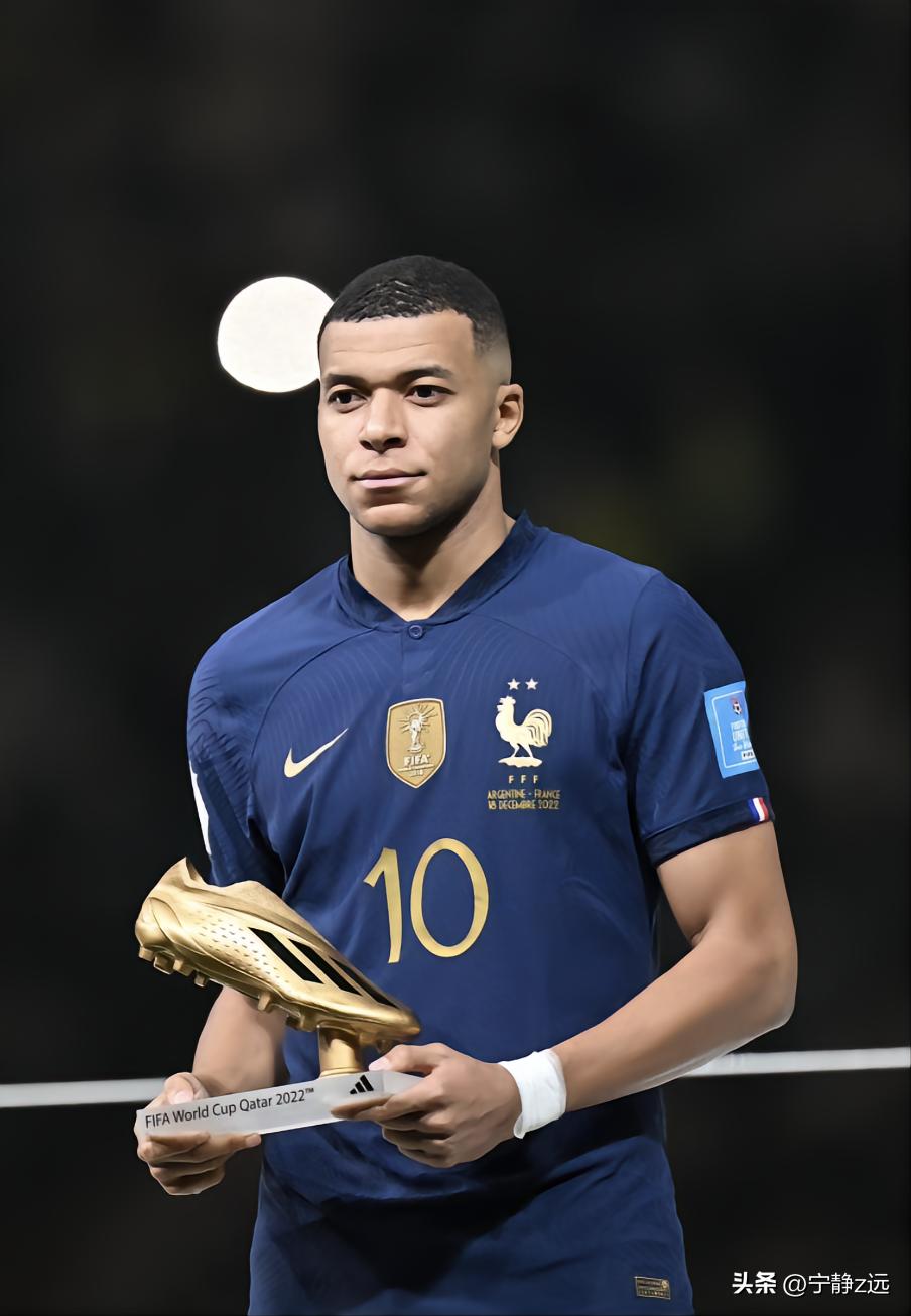 看着梅西踢球长大的阿根廷球员,看着足球长大