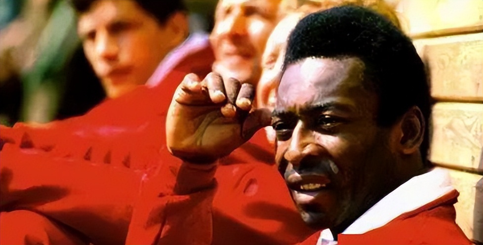 出演经典足球电影；促使非洲国家停火，贝利球王之姿不止于绿茵场