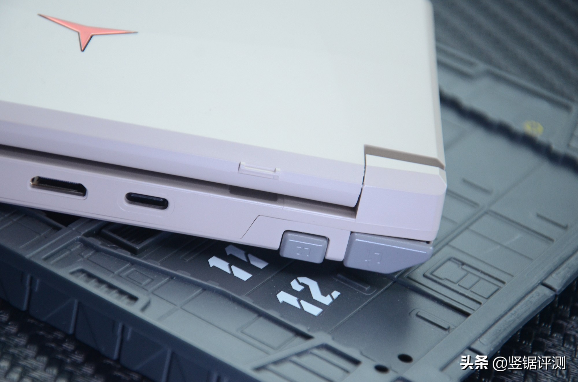 黑狮x18s发布,黑狮x18掌机玩塞尔达传说旷野之息