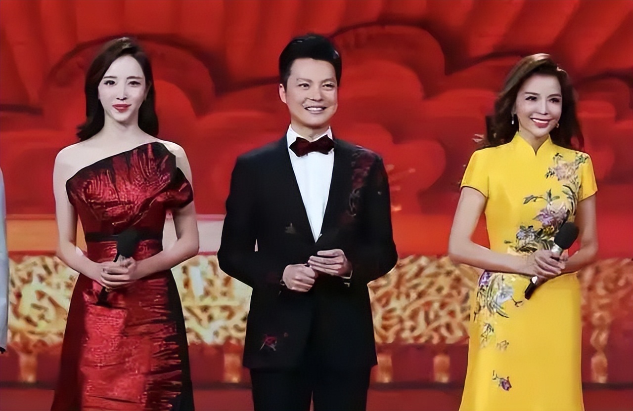 2024年春晚主持人公布八位,2021年春晚主持人名单没确定吗