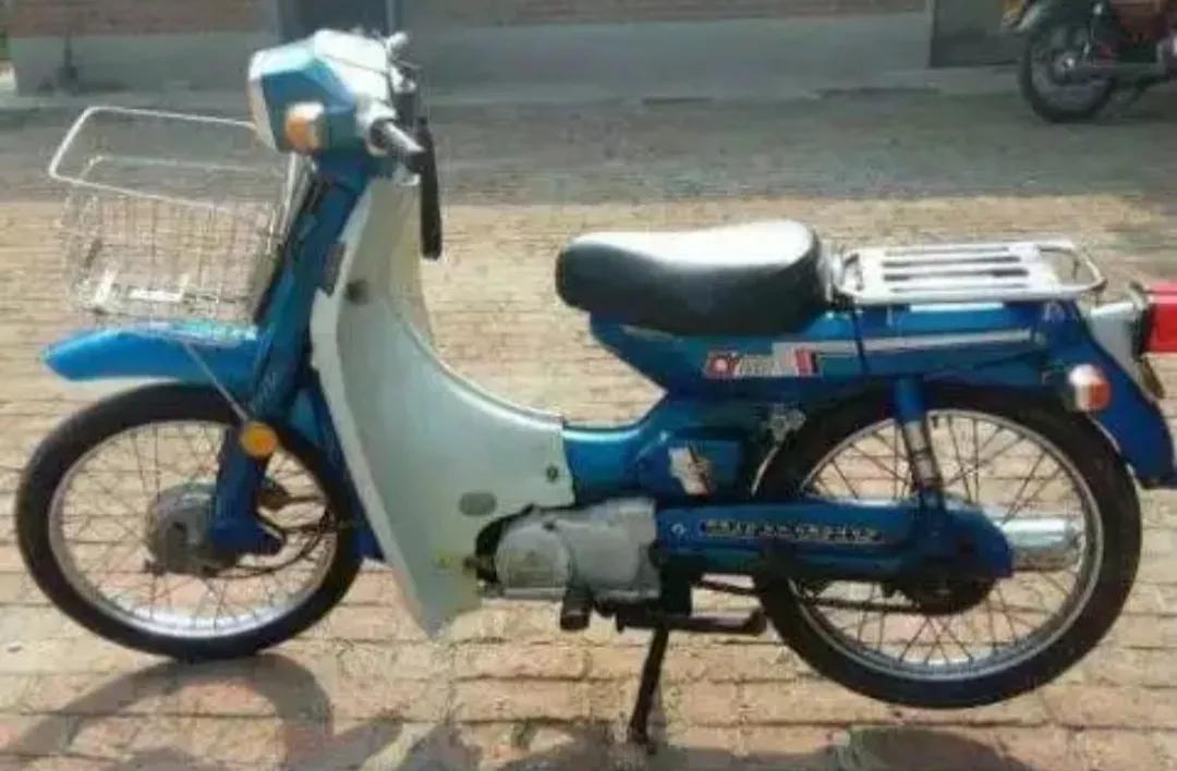 雅马哈第一辆弯梁车,国内雅马哈弯梁最新款